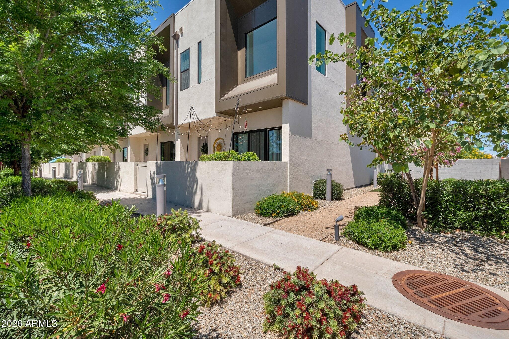 4020 N 12th St #1 exterior